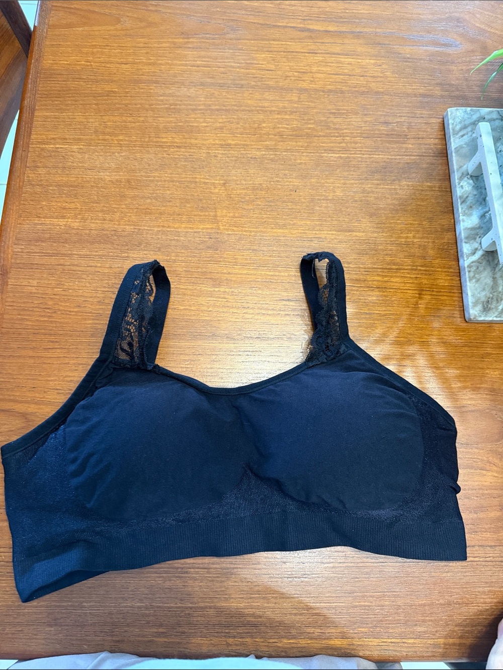 Seamless Black Lace-Trim Bra - Wirefree Comfort